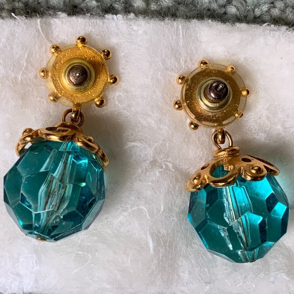 Blue Faceted Bead Dangle Pierced Earrings - Picture 3 of 3